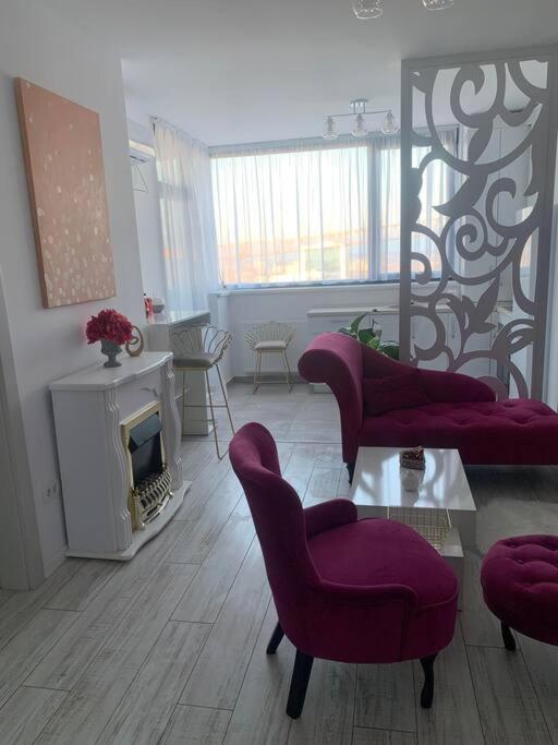 Cool Apartment Τιμισοάρα Εξωτερικό φωτογραφία